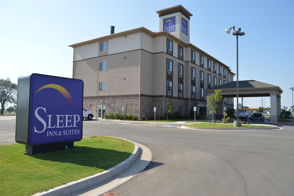 Sleep Inn and Suites Elk City