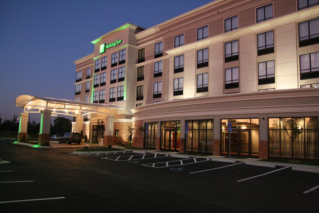 Holiday Inn Hilliard