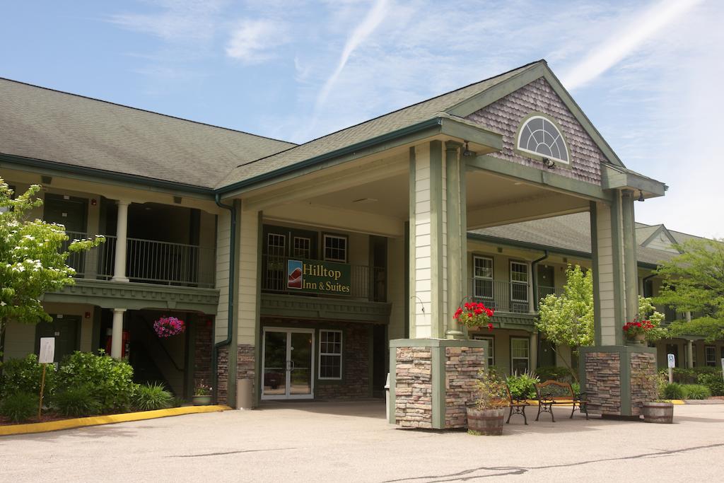 Hilltop Inn and Suites - North Stonington