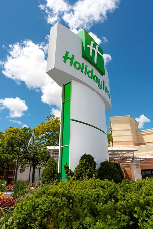 Holiday Inn Westbury