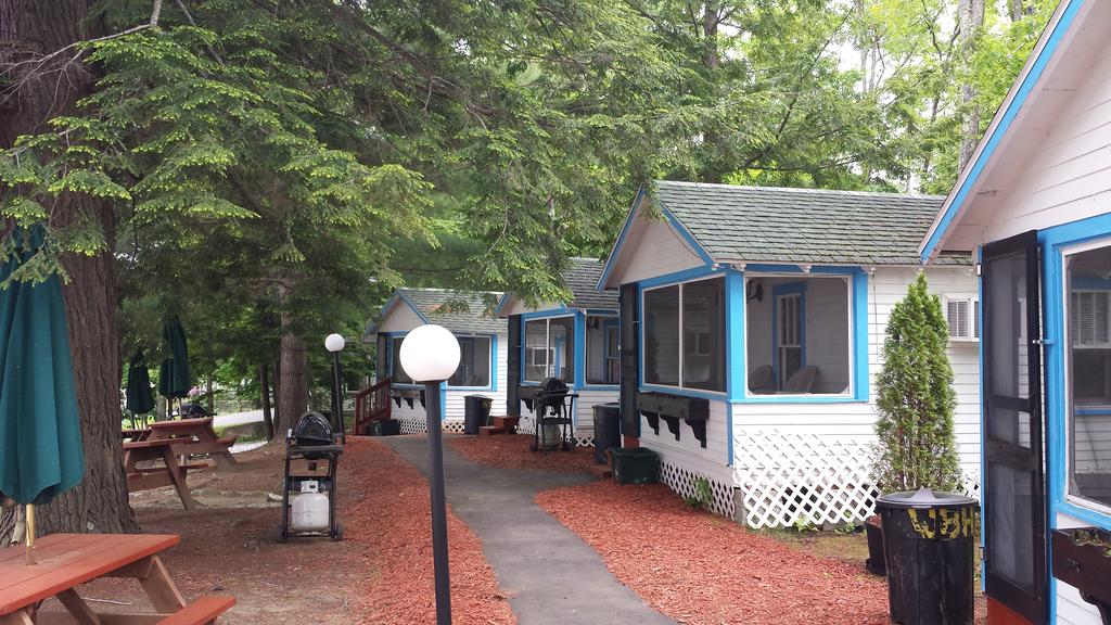 Weirs Beach Motel an Cottages