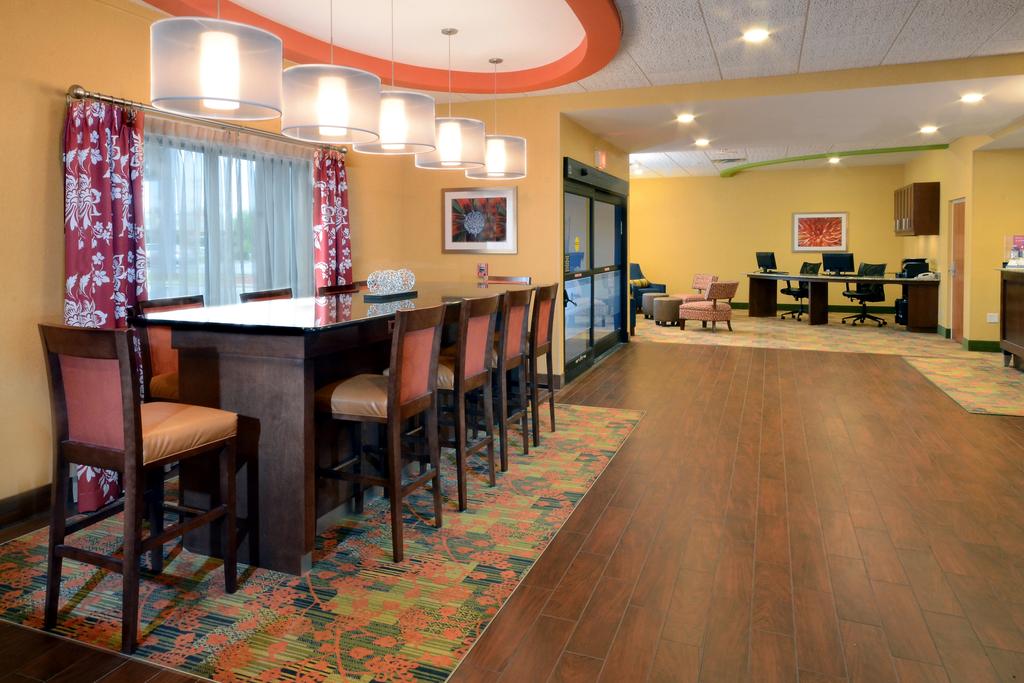 Hampton Inn Fayetteville-Cross Creek Mall