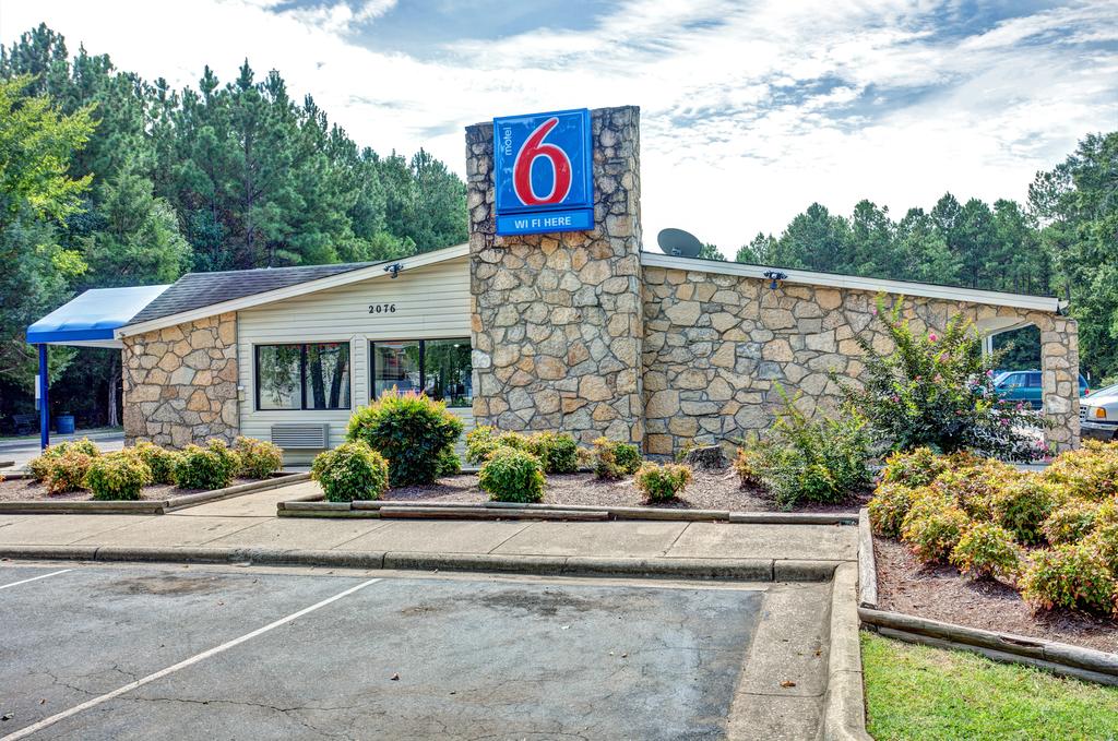 Motel 6 Fayetteville