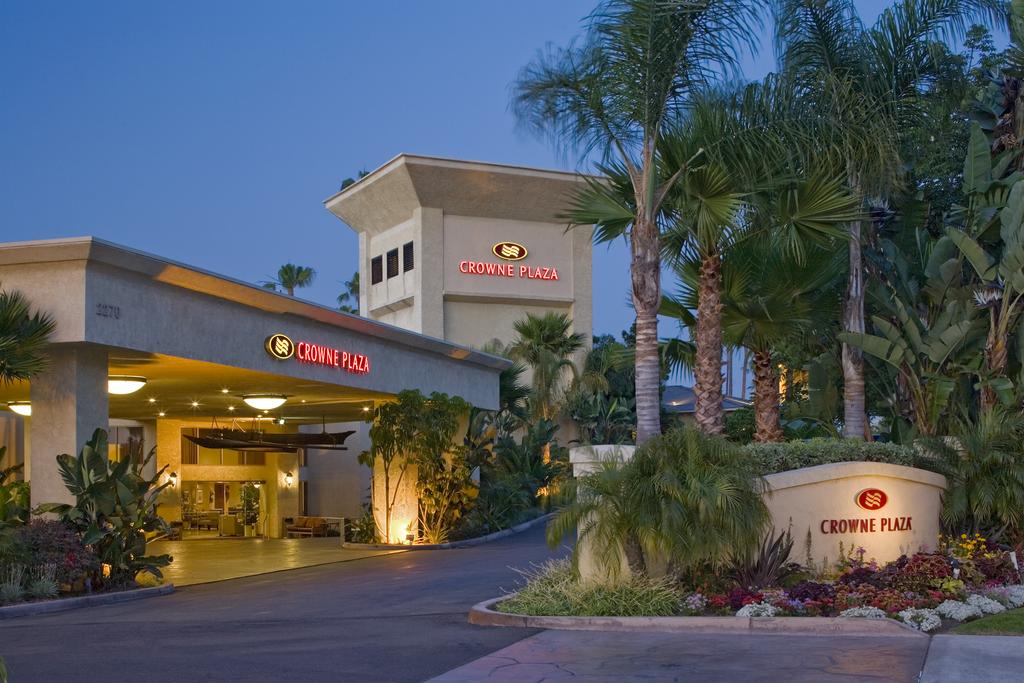 Crowne Plaza Mission Valley