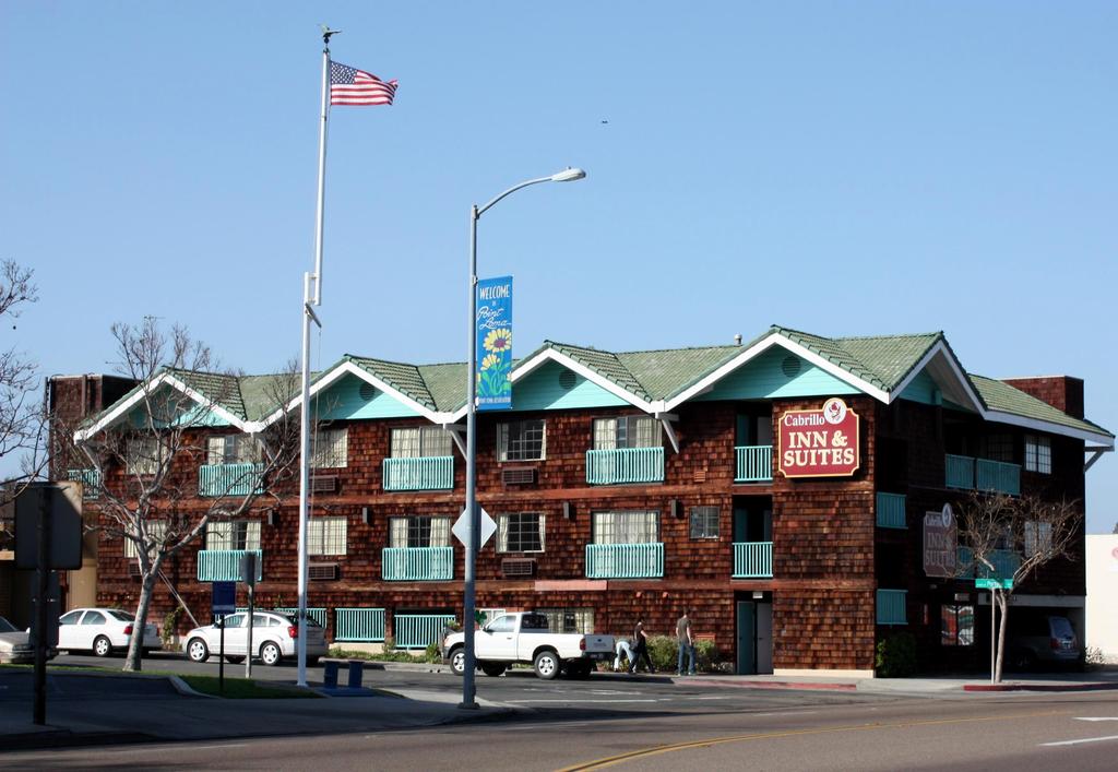 Cabrillo Inn and Suites Airport