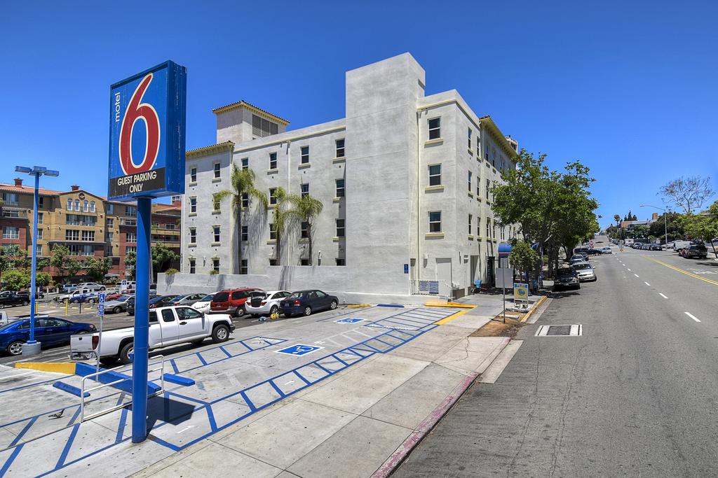 Motel 6 San Diego Downtown