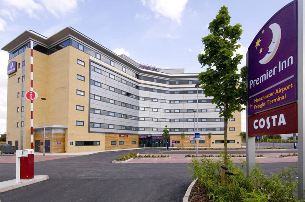 Premier Inn Manchester Airport Runger Lane North