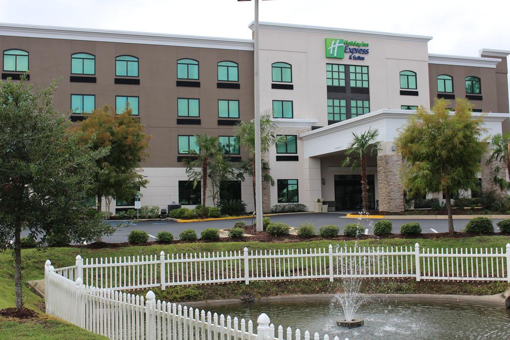 Holiday Inn Express and Suites Mobile West - I-10