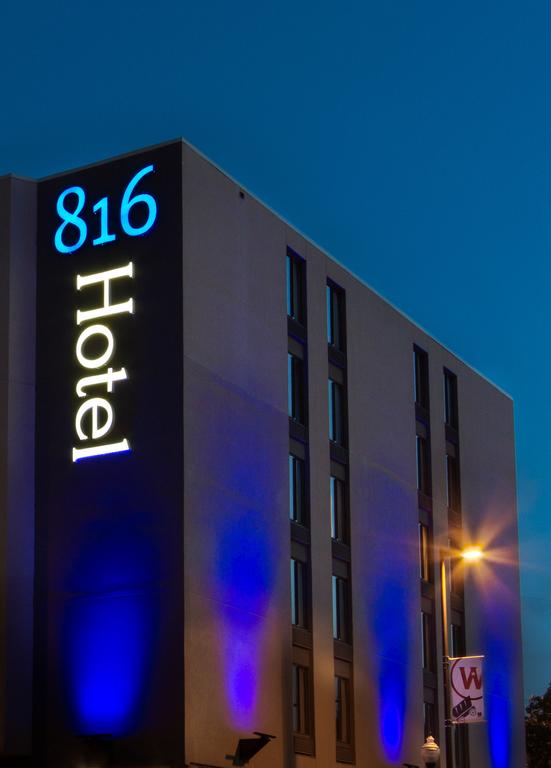 816 Hotel