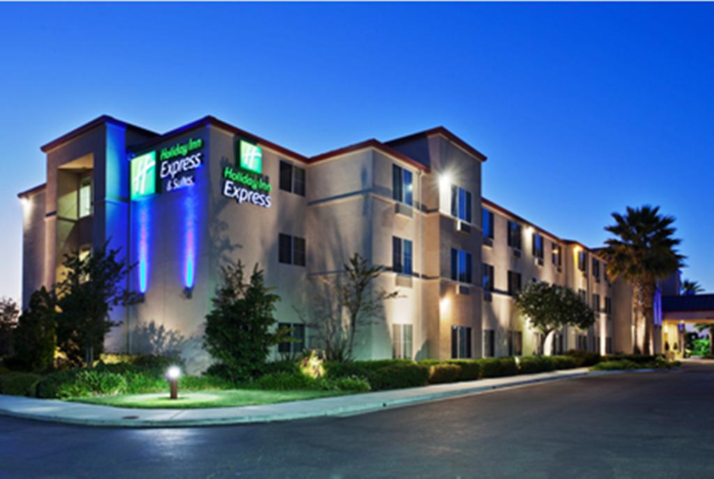 Holiday Inn Exp Suites Tracy