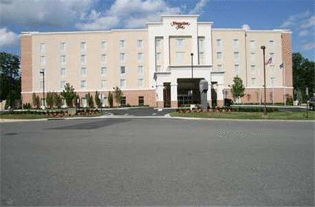 Hampton Inn Richmond Airport