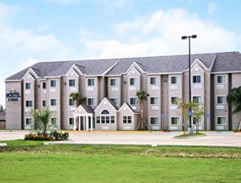 Microtel Inn and Suites by Wyndham Breaux Bridge