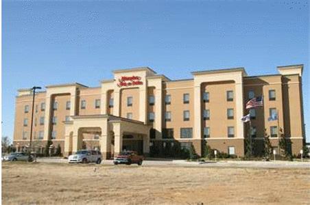 Hampton Inn and Suites Durant