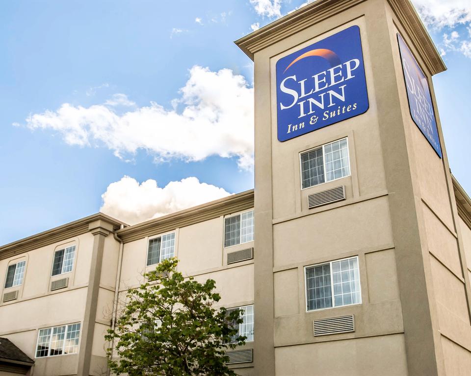 Sleep Inn And Suites Lake of the Ozarks Camdenton