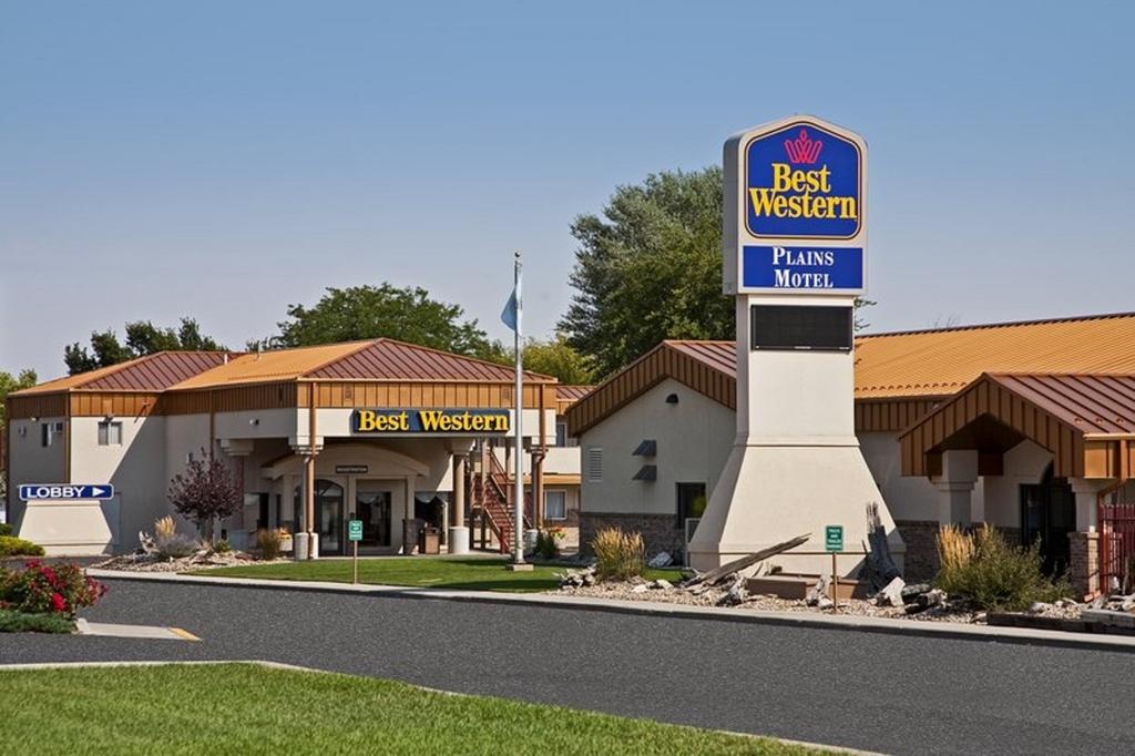 BEST WESTERN Plains Motel