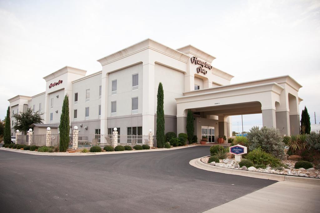 Hampton Inn Brownwood - TX