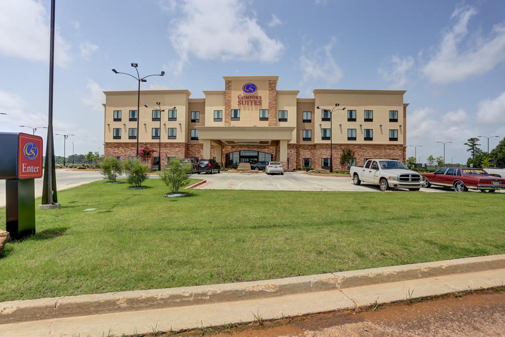 Comfort Suites Batesville