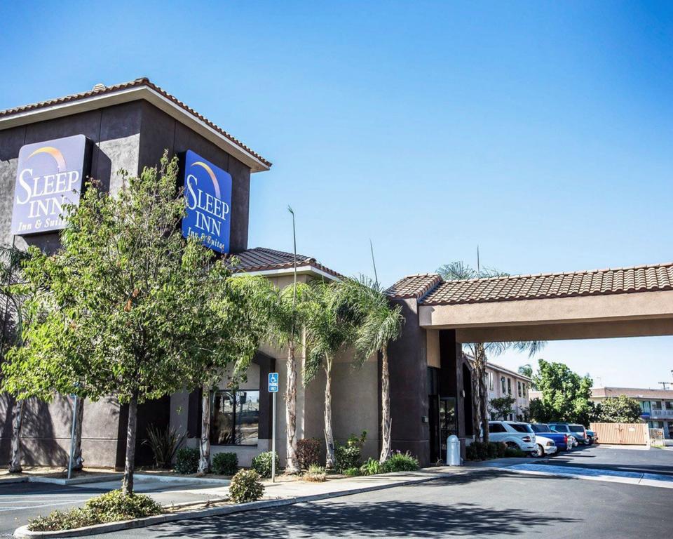 Sleep Inn and Suites Bakersfield