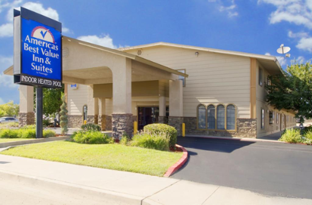 Americas Best Value Inn and Suites East