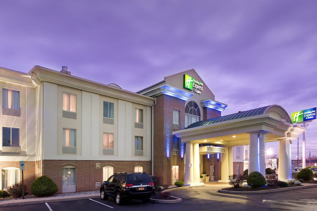 Holiday Inn Exp Ste Chambrsbrg