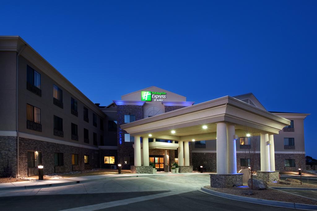 Holiday Inn Express Suites Los Alamo