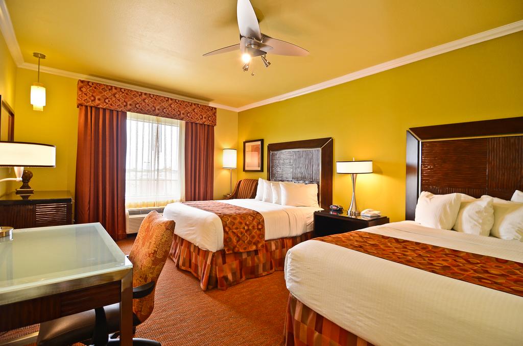 BEST WESTERN PLUS Christopher Inn and Suites