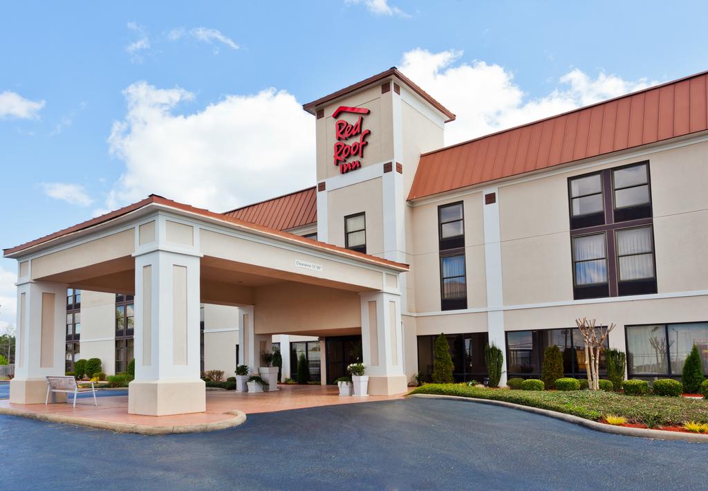 Red Roof Inn Valley