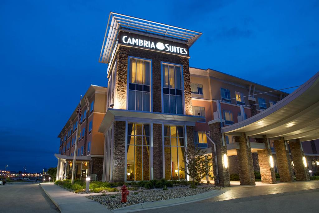 Cambria hotel and suites Rapid City