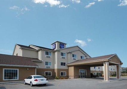 Sleep Inn and Suites Pleasant Hill  Des Moines