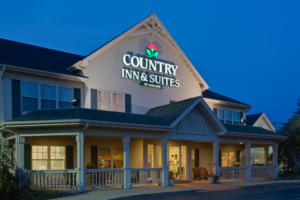 Country Inn and Suites By Carlson Stockton IL