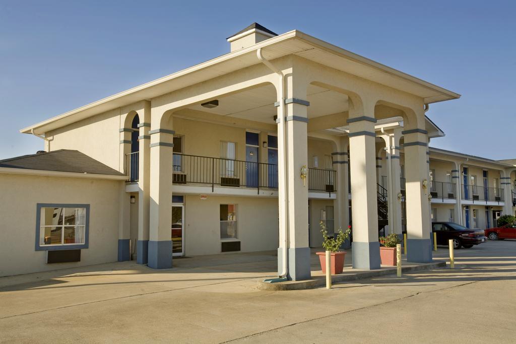 Americas Best Value Inn Monroeville