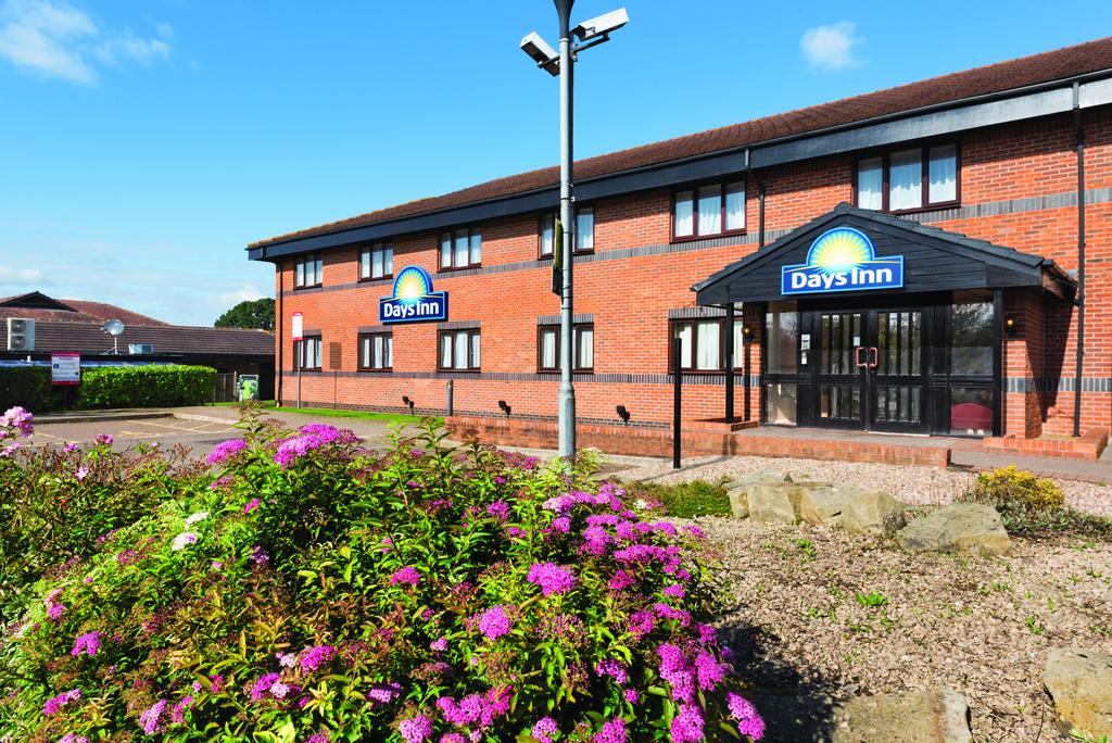 Days Inn Hotel Warwick South - Southbound M40