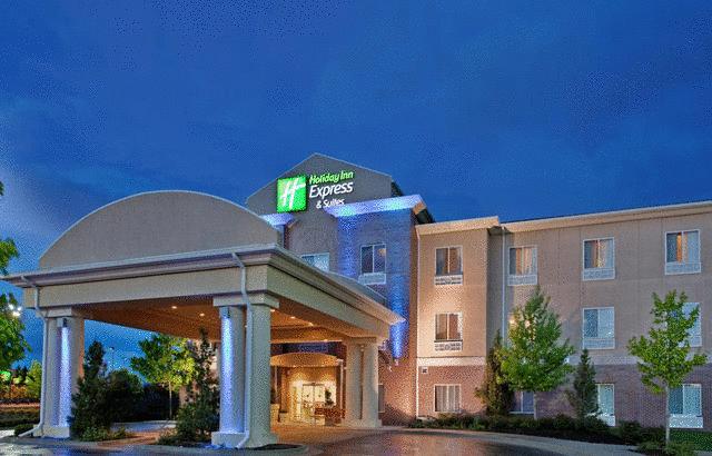 Holiday Inn Express and Suites Independence