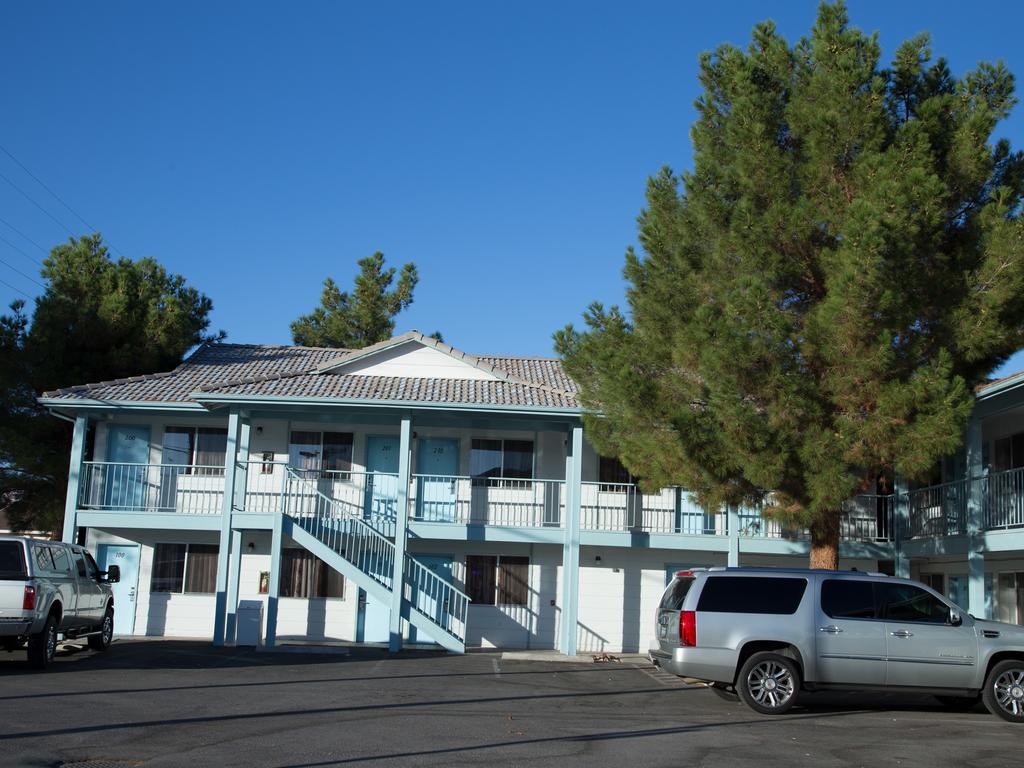 Exchange Club Motel