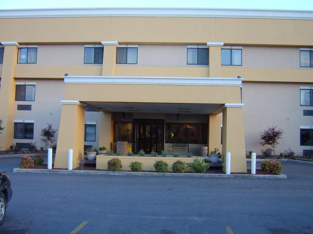 Comfort Inn and Suites