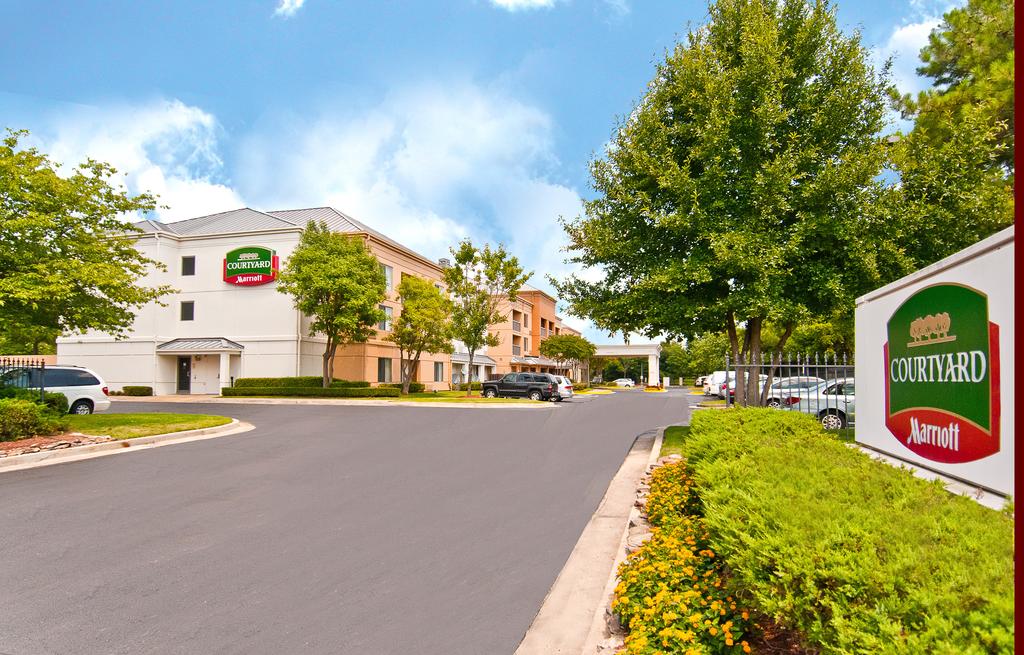 Courtyard Memphis EastBill Morris Parkway