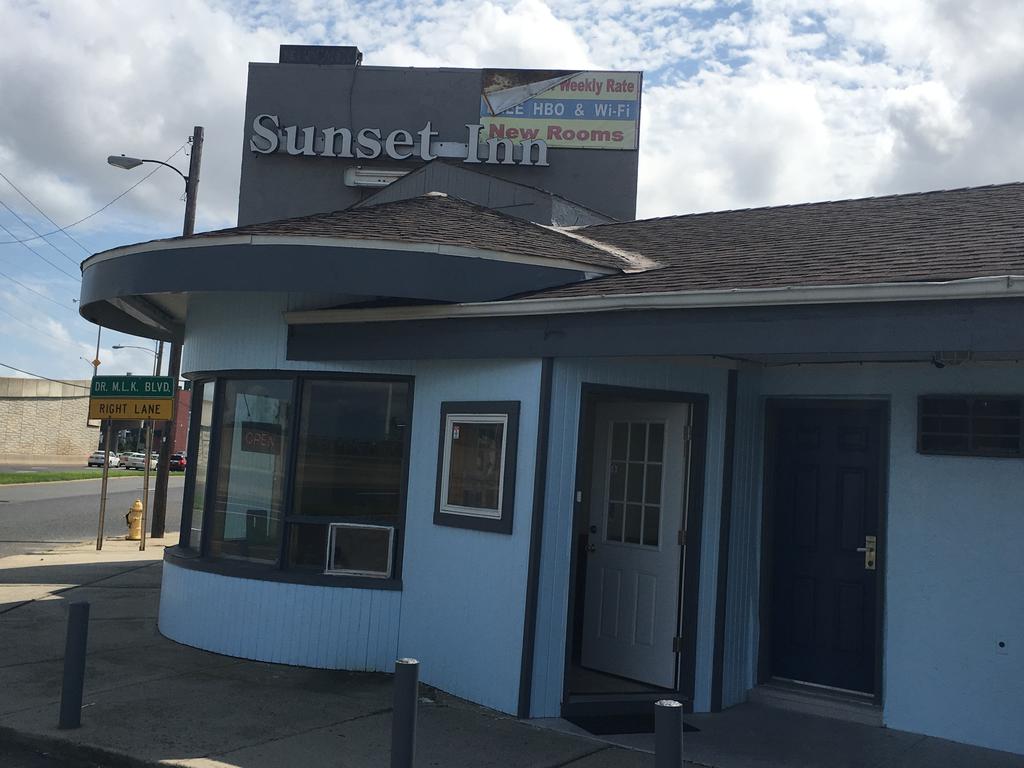 Sunset Inn