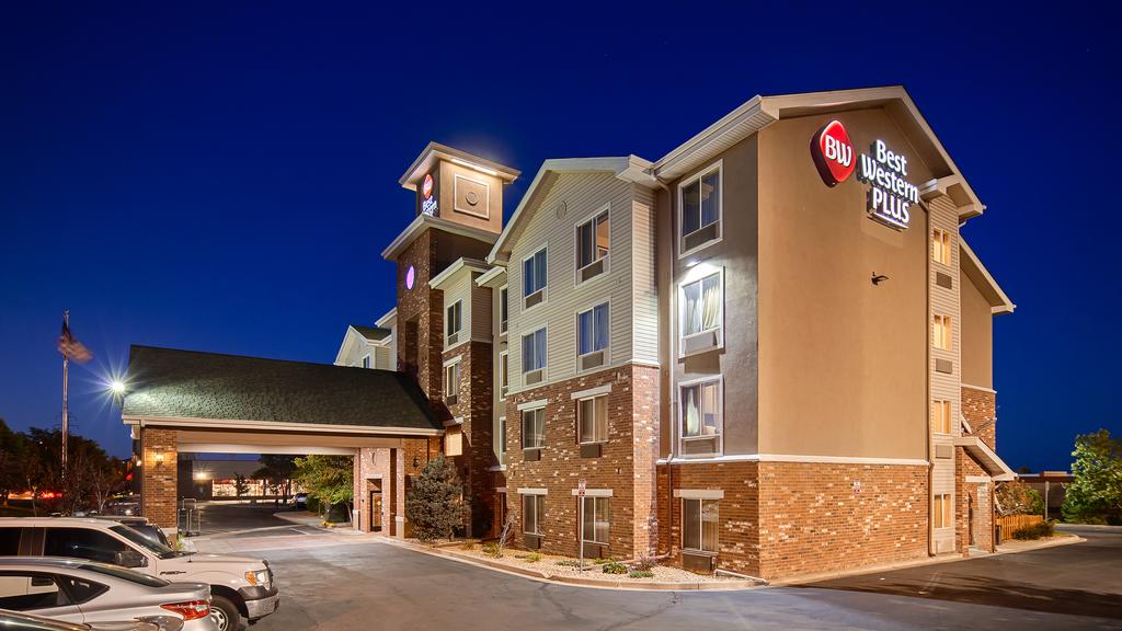 BEST WESTERN PLUS Gateway Inn and Suites