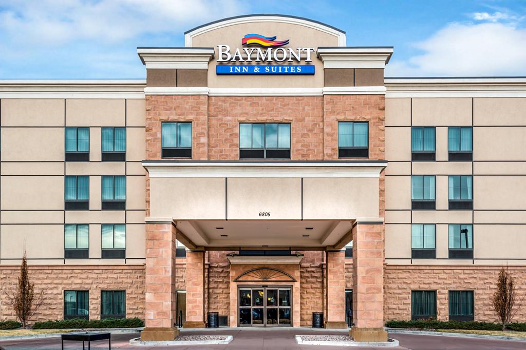 Baymont Inn and Suites Denver Intl Airport