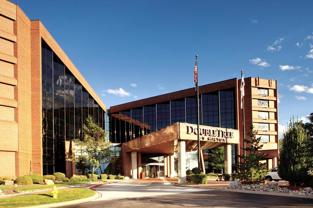 DoubleTree by Hilton Denver Aurora