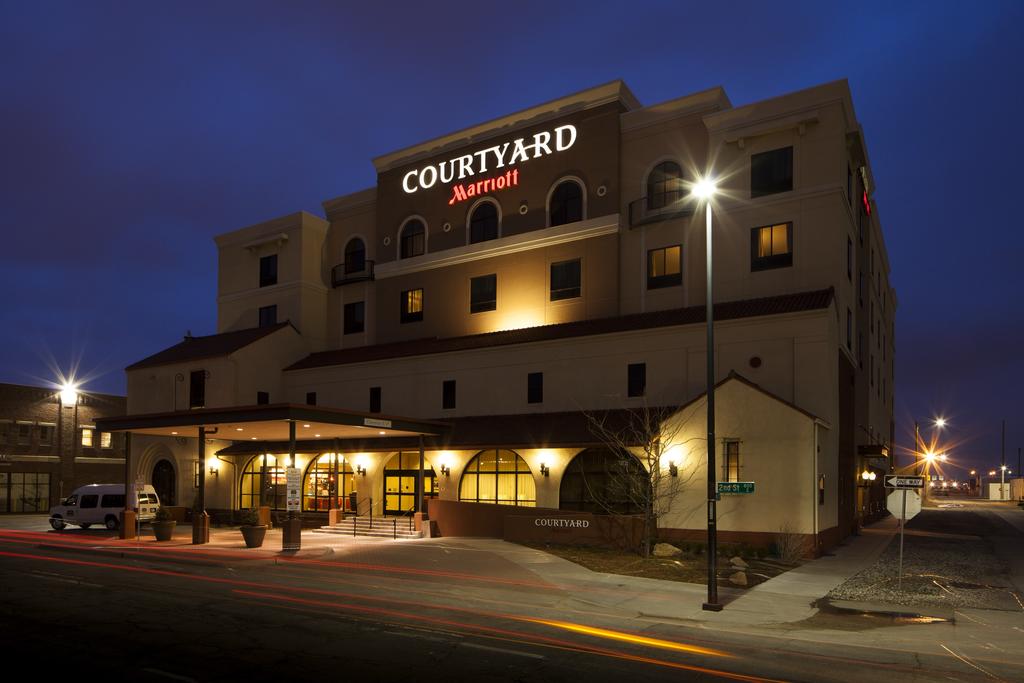 Courtyard Wichita - Old Town