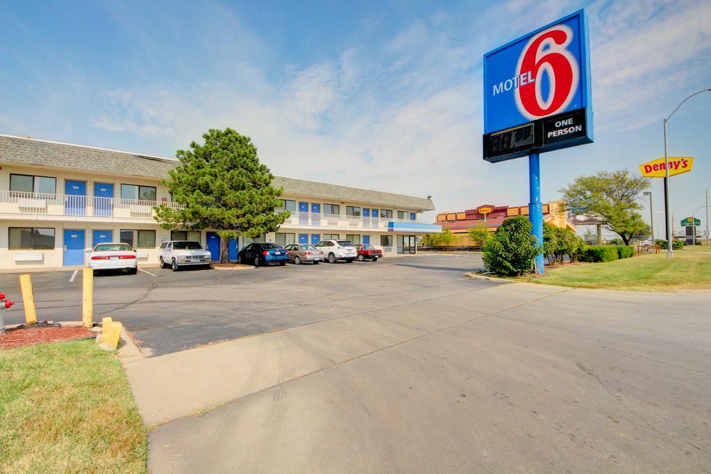 Motel 6 Wichita Airport