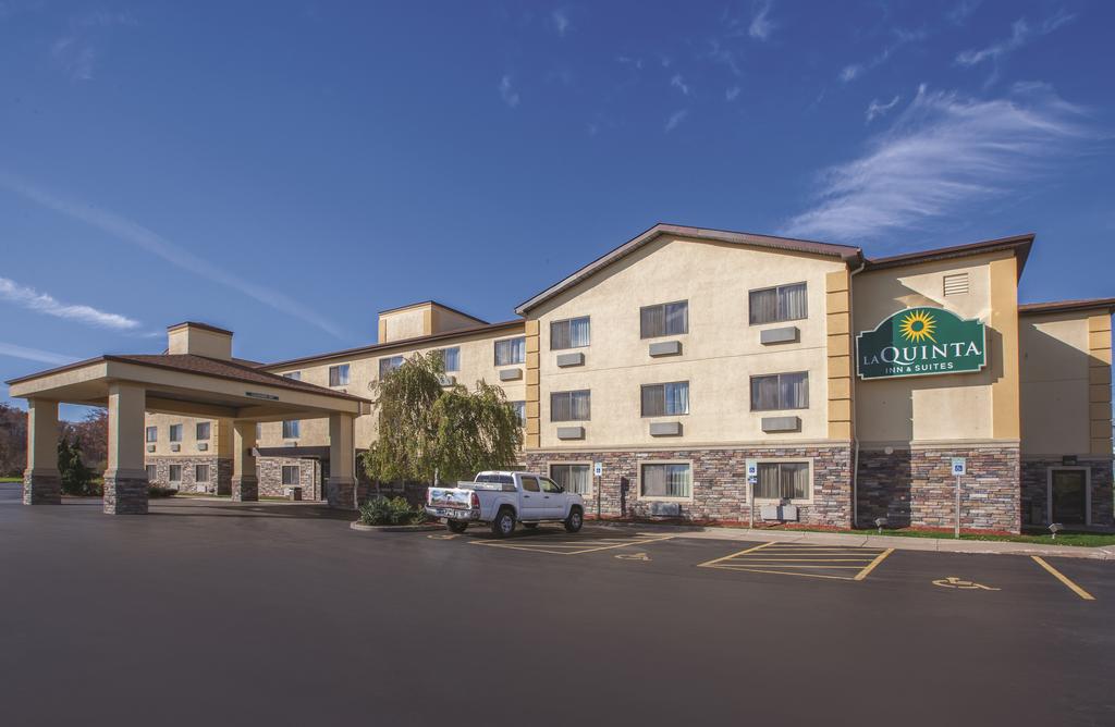 La Quinta Inn and Suites Erie