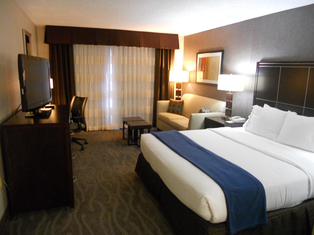 Holiday Inn Express Rancho Bernardo