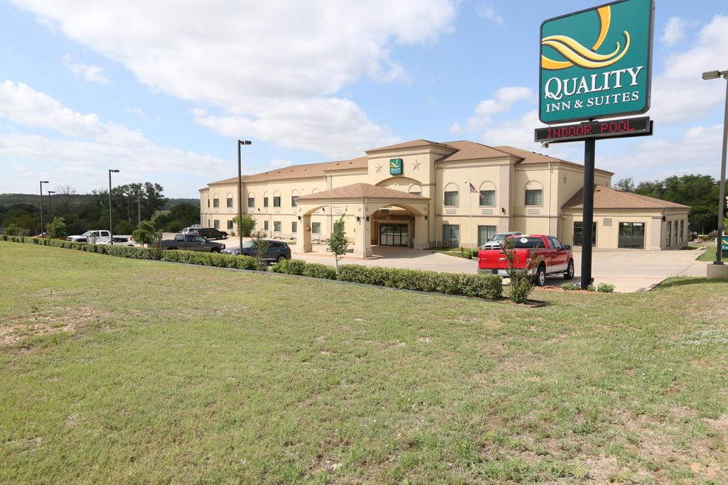 Quality Inn and Suites Glen Rose