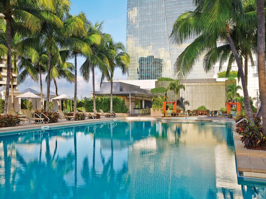 Four Seasons Hotel Miami