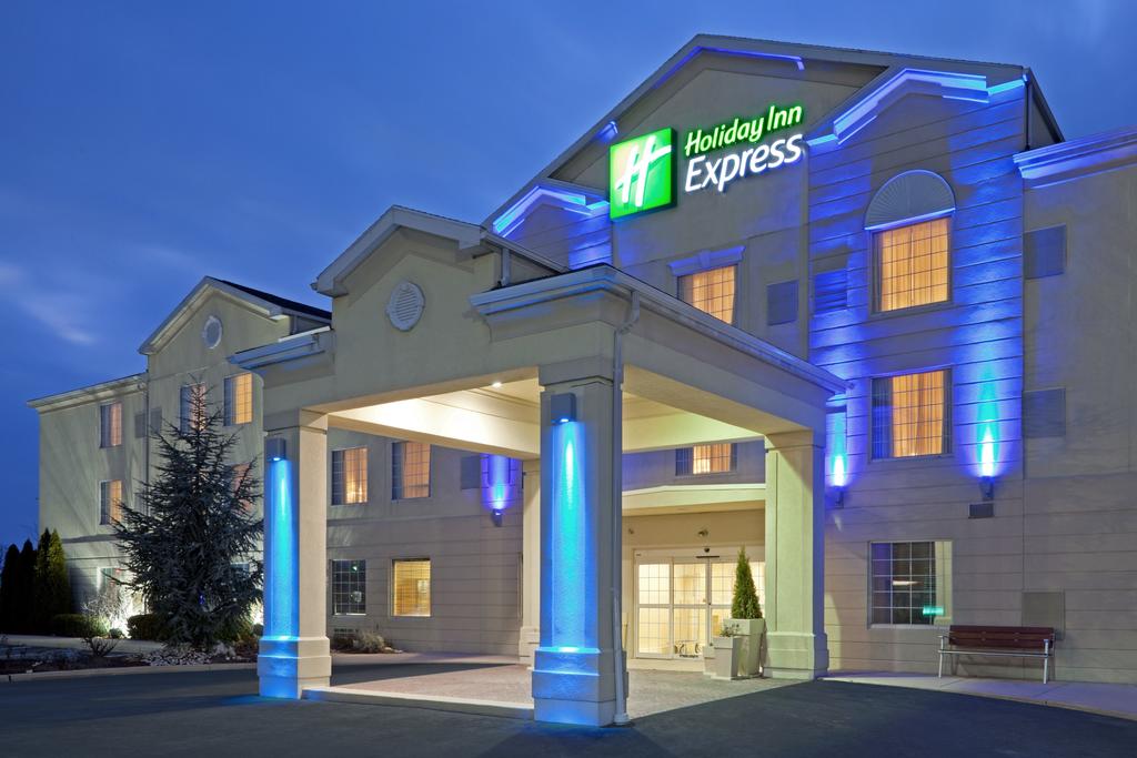 Holiday Inn Express and Suites