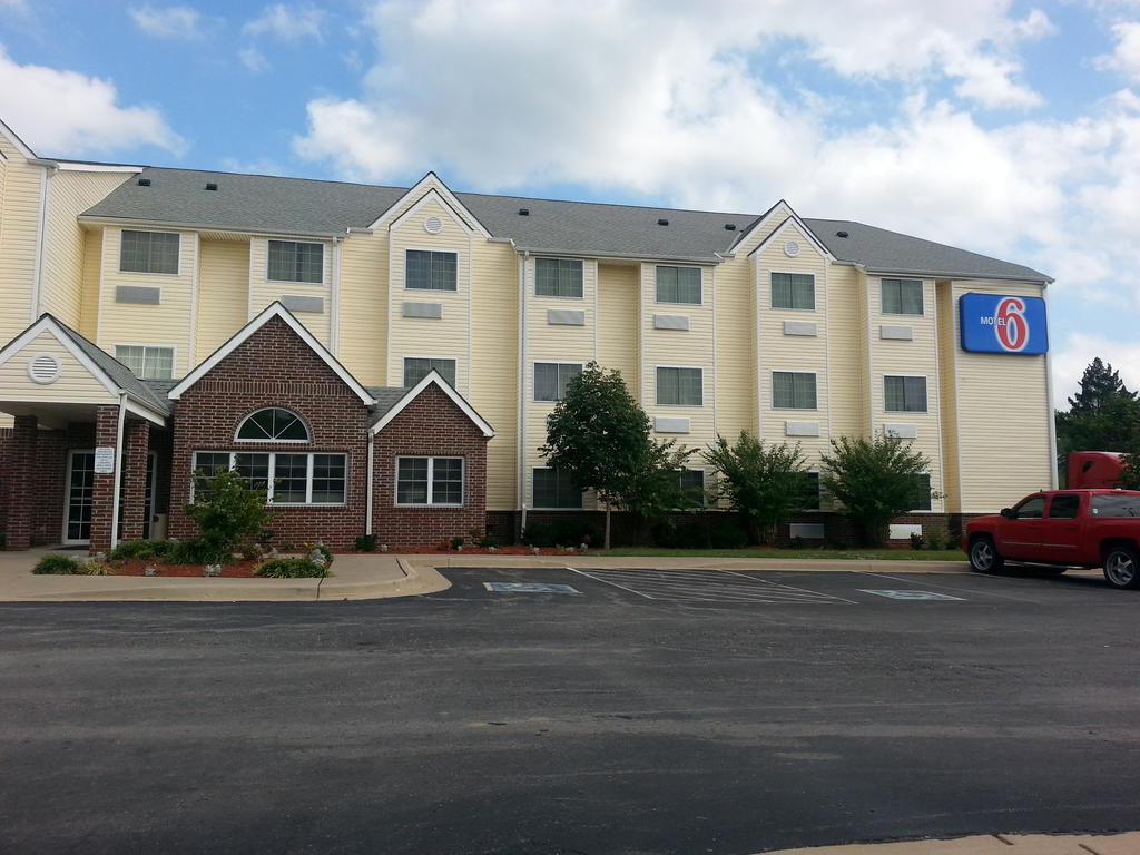 Motel 6 Bartlesville