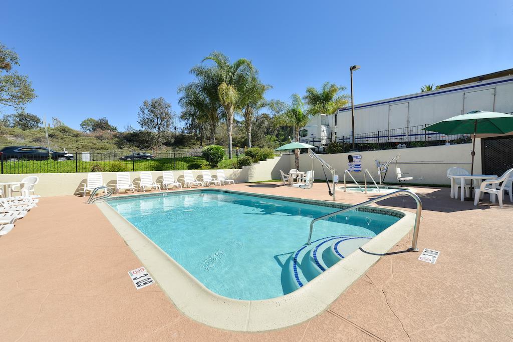 Rodeway Inn and Suites El Cajon San Diego East