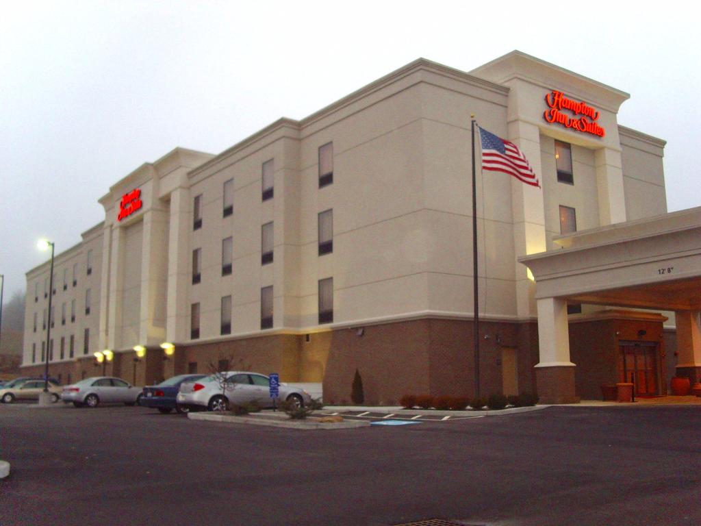 Hampton Inn and Suites Mansfield South  I 71